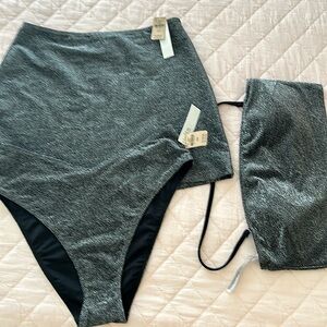 VICTORIA SECRET PINK BATHING SUIT WITH MATCHING COVER-UP SKIRT🌺🌺